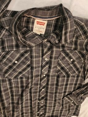 Levi's Gray and Black Plaid Snap-Front Button-Down Shirt Men's XL